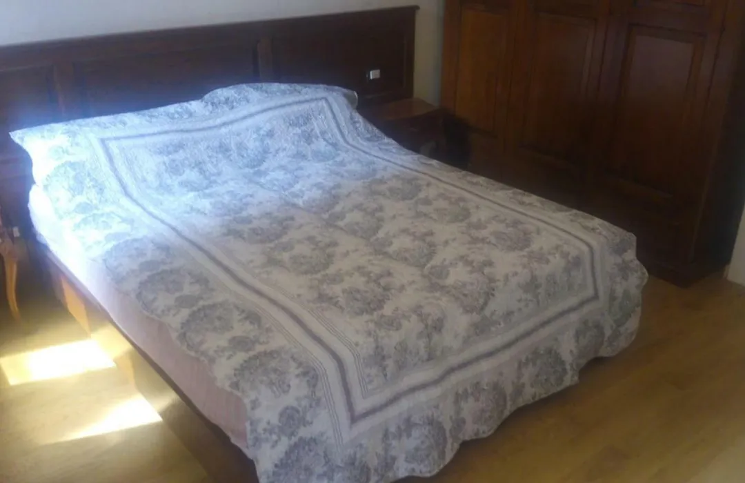 B & B Nina-1
